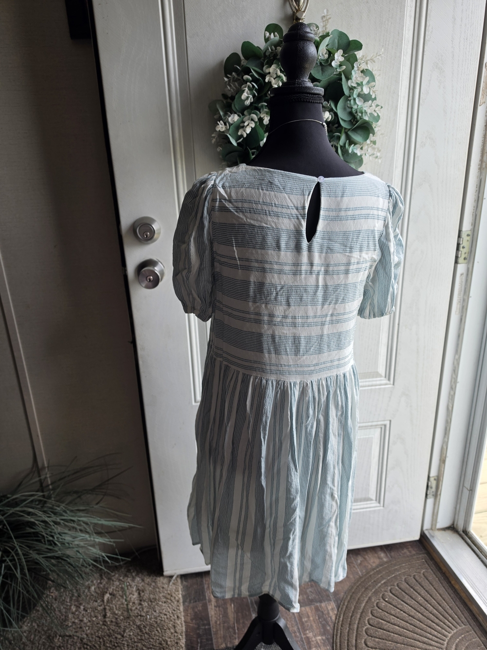 Doe & Rae Striped Summer Dress - Picture 5 of 12
